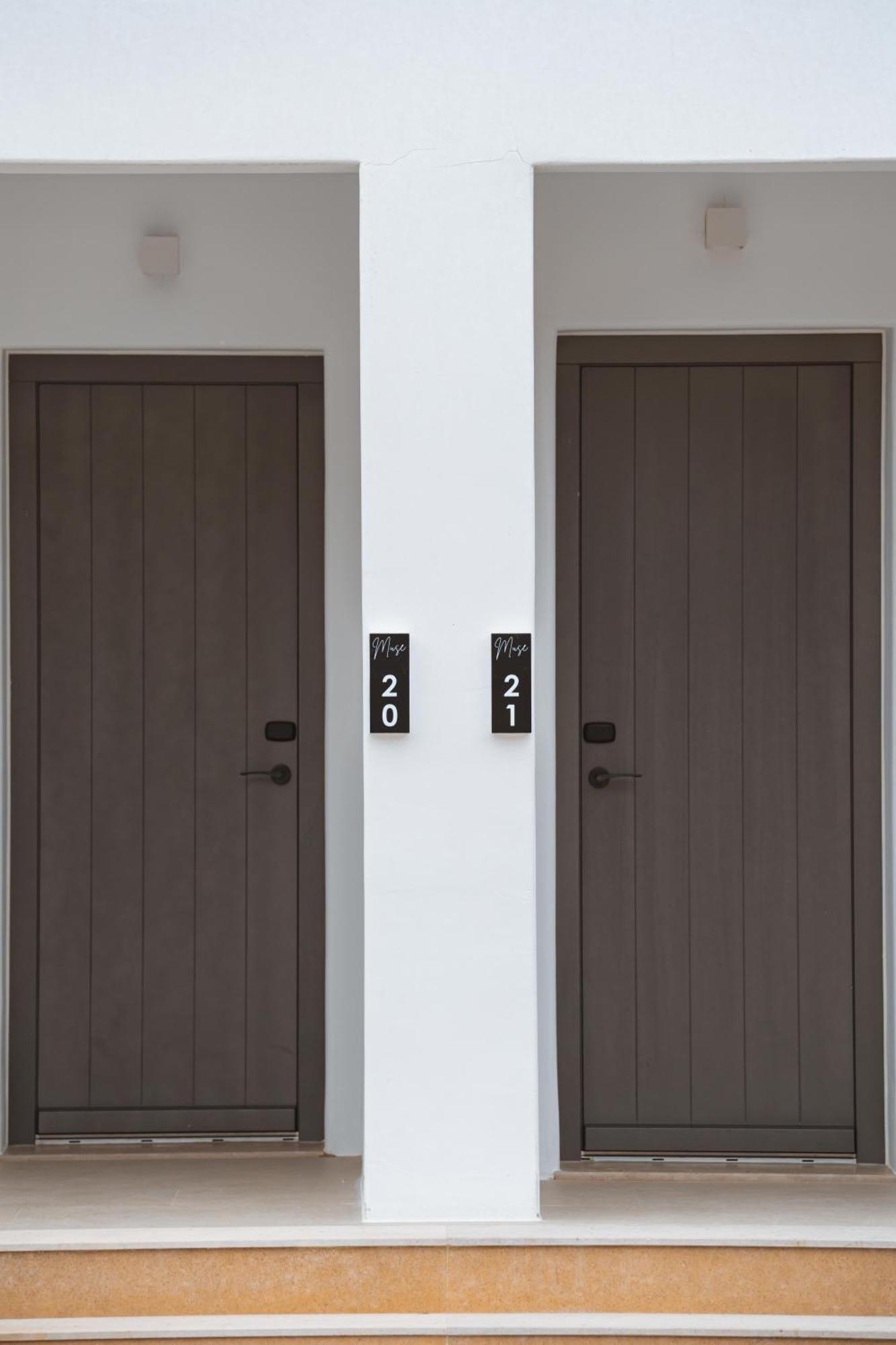 Muse Of Mykonos Luxury Suites Mykonos Town Eksteriør bilde