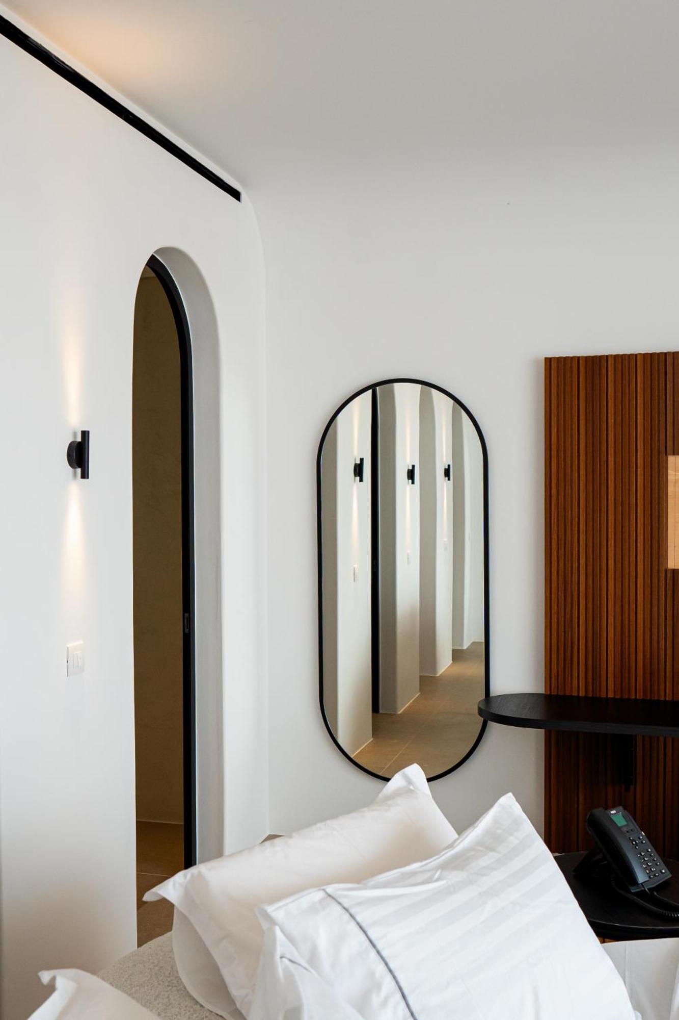 Muse Of Mykonos Luxury Suites Mykonos Town Eksteriør bilde
