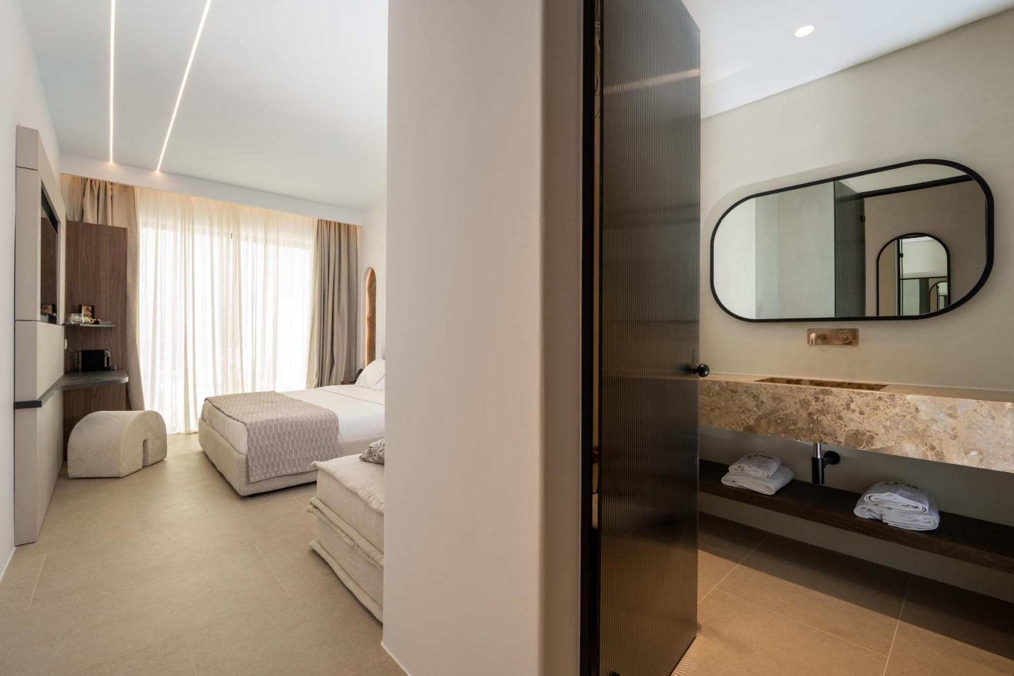 Muse Of Mykonos Luxury Suites Mykonos Town Eksteriør bilde